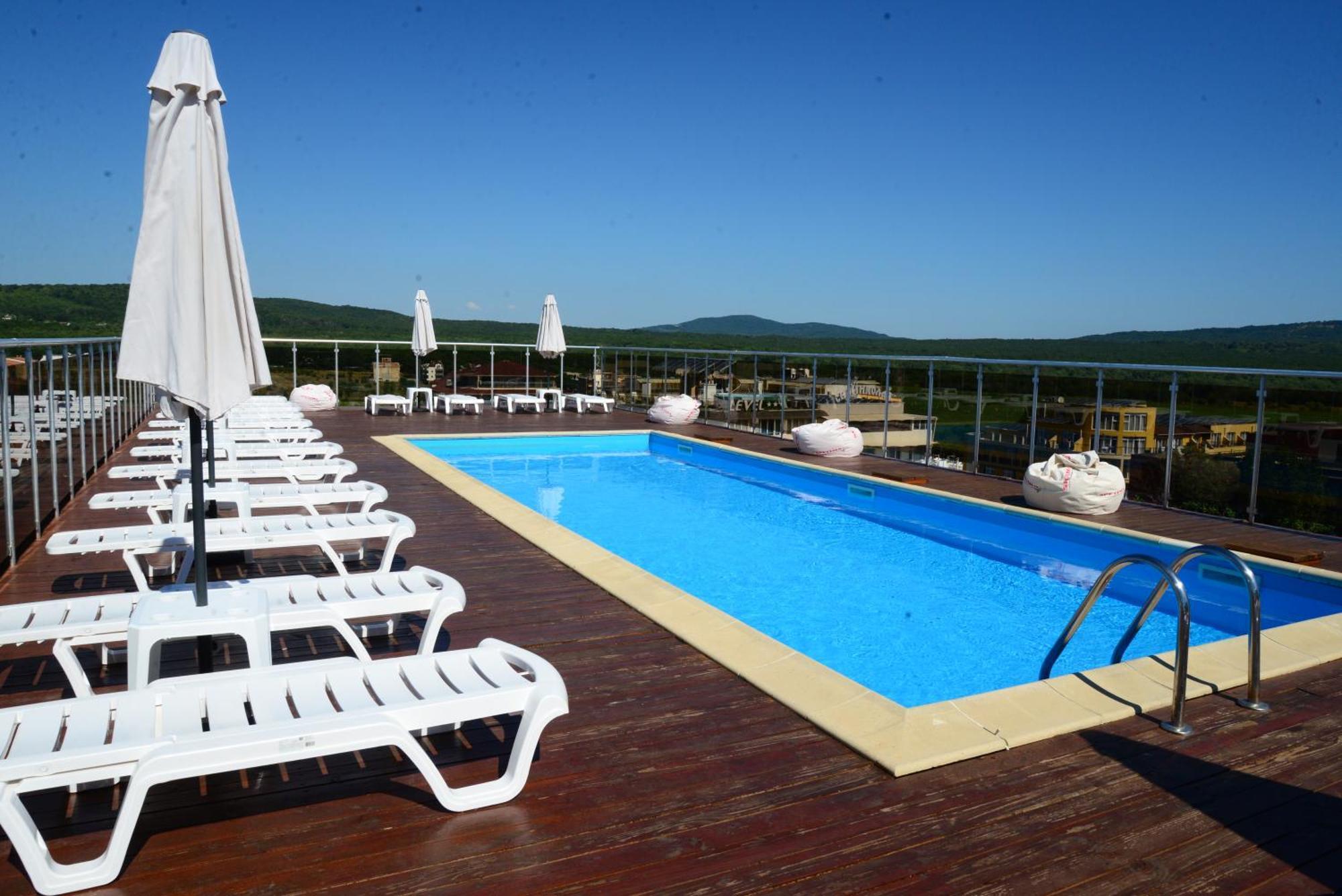 North Beach Hotel Primorsko Exterior photo